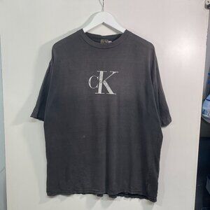 Calvin Klien Tee